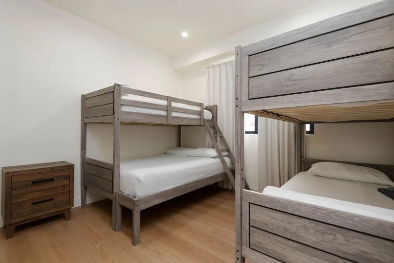 Luxury City 3BR 3BA + Mountain View With Balcony
